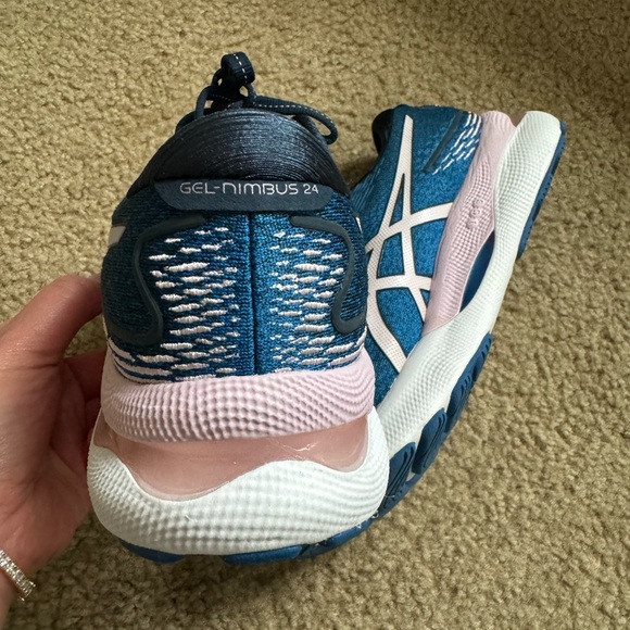 ASICS Gel Nimbus 24 - Picture 8 of 10